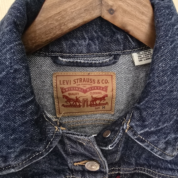 Levi Strauss Denim Trucker Jean Jacket Womens Medium - Picture 5 of 12